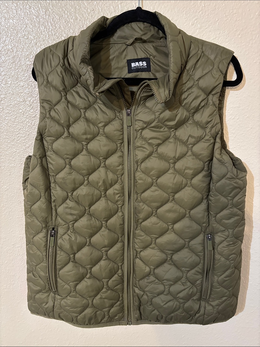 BASS Outdoor Quilted Olive Green Puffer Vest Size L